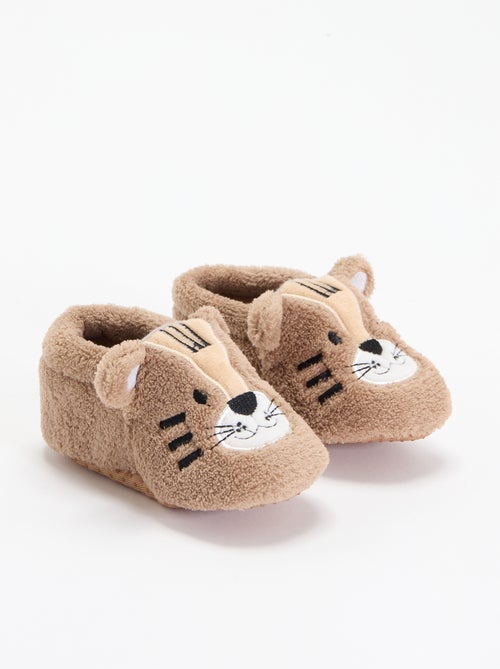 Chaussons animaux chauds - Kiabi Chaussons animaux chauds - Kiabi