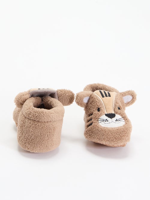 Chaussons animaux chauds - Kiabi Chaussons animaux chauds - Kiabi