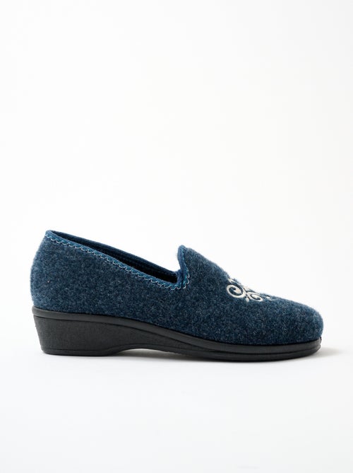 Chaussons ballerine grande largeur brodés - afibel - Kiabi Chaussons ballerine grande largeur brodés - afibel - Kiabi