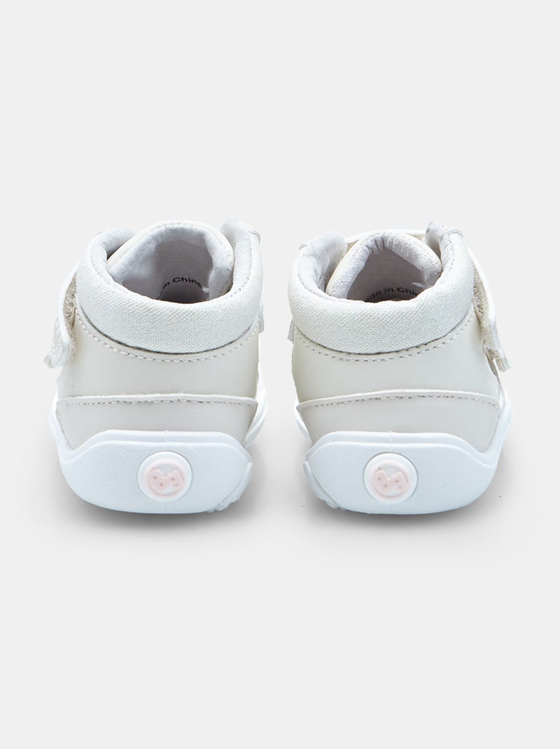 Chaussons barefoot Pre-Walking Bubblegummers pour filles Beige - Kiabi