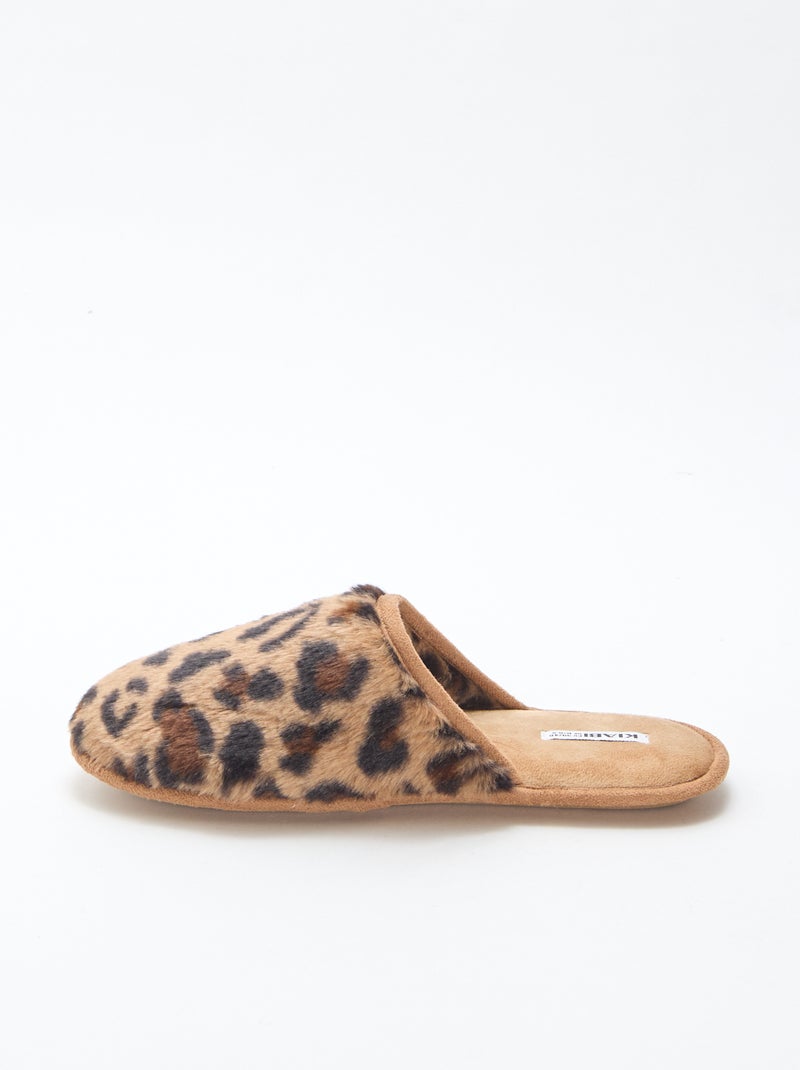 Chaussons basiques en fausse fourrure Marron - Kiabi