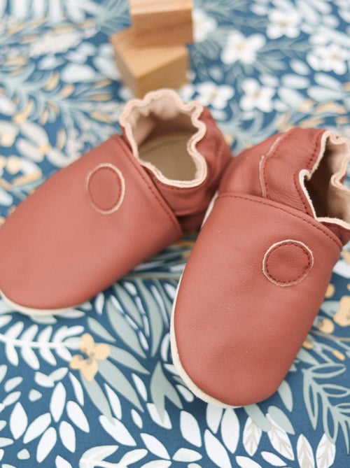 Chaussons bébé cuir souple Uni - Kiabi