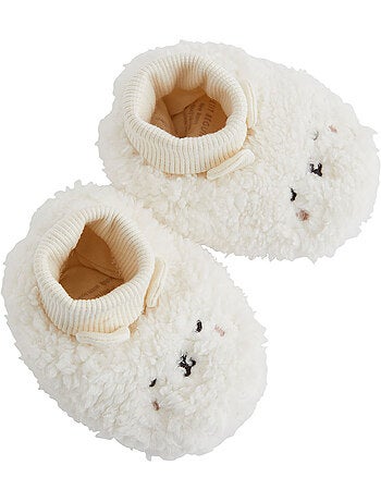Chaussons bébé en sherpa caramel