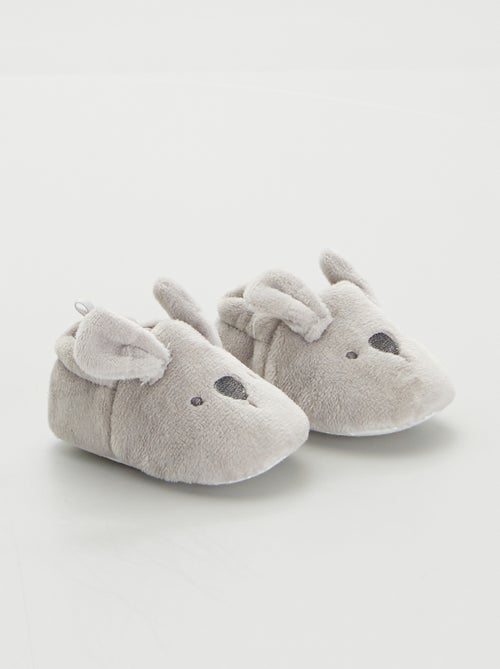 Chaussons bébé en velours - Kiabi