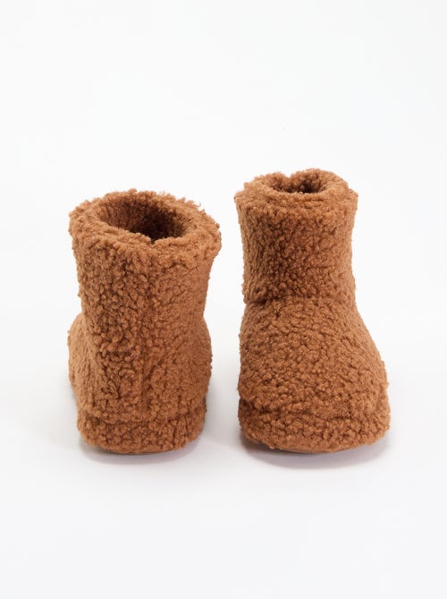 Chaussons boots effet moutonné - Kiabi Chaussons boots effet moutonné - Kiabi