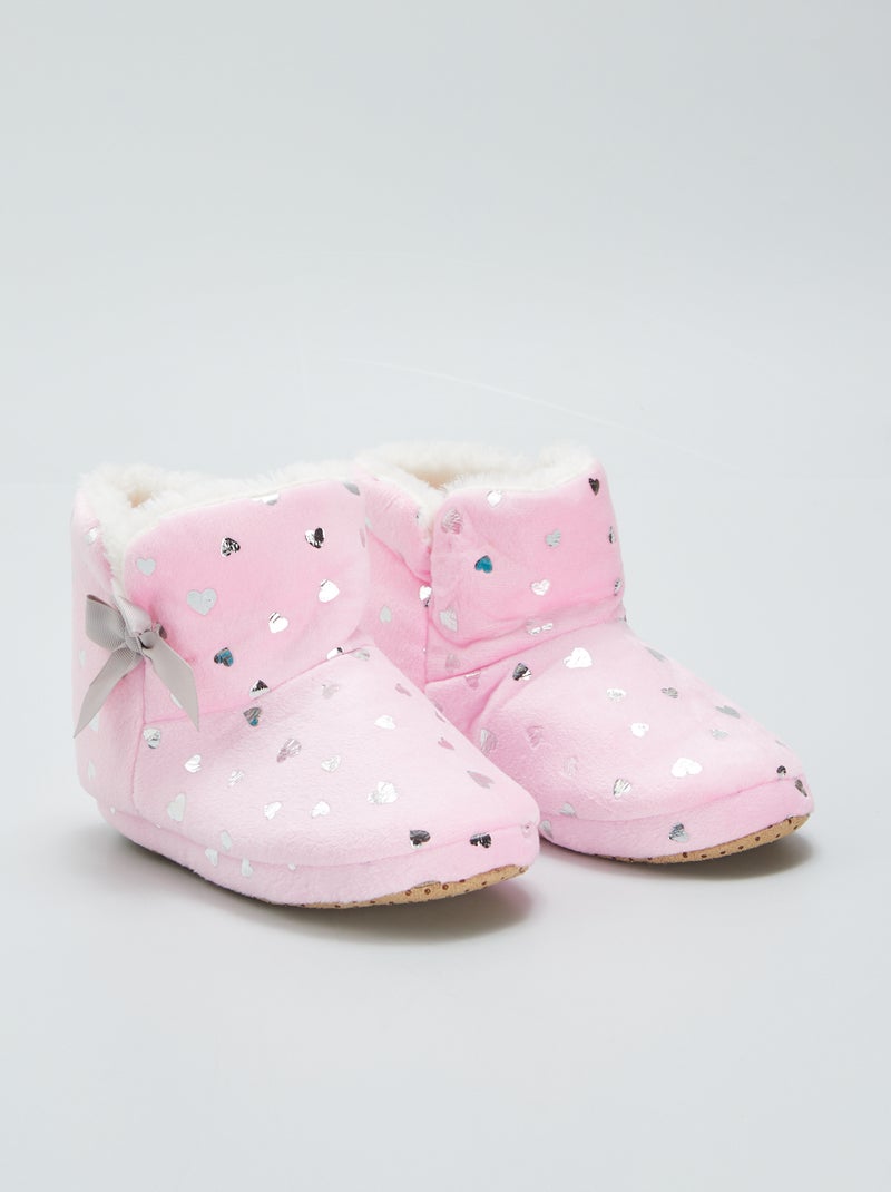 Chaussons boots fourrés et motif 'coeurs' Rose - Kiabi