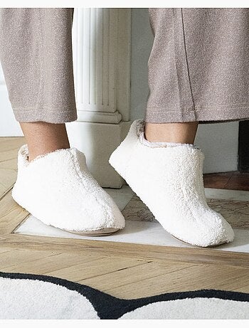 Chaussons bottillons ultra confortables femme isotoner