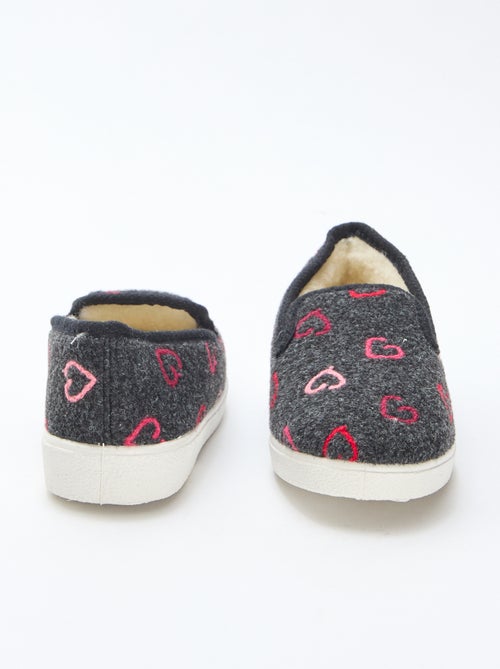 Chaussons charentaises avec coeurs brodés - Kiabi