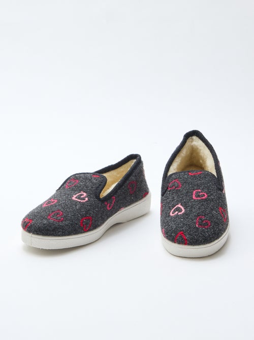 Chaussons charentaises avec coeurs brodés - Kiabi