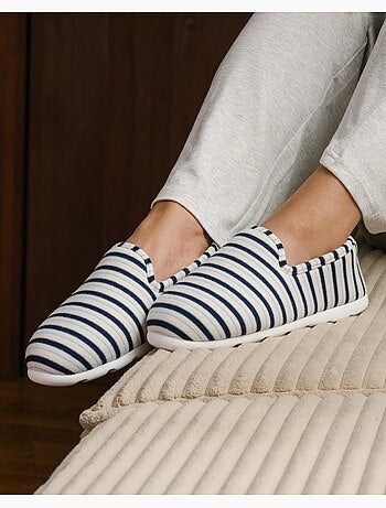 Chaussons charentaises semelles ergonomique très confortables, femme Isotoner