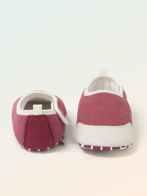 Chaussons côtelés à scratchs - Motricité 2 '4 pattes' - 'Kitchoun' - Kiabi