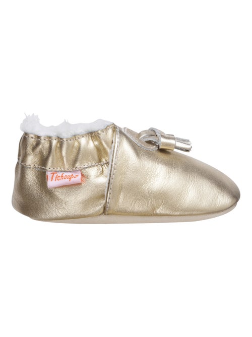 Chaussons cuir souple fourrés à pampilles - Kiabi