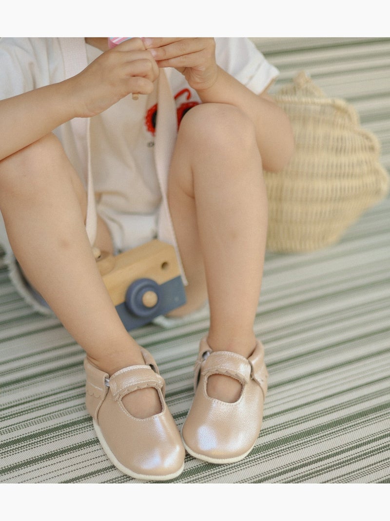 Chaussons cuir souple uni ouvert Beige - Kiabi