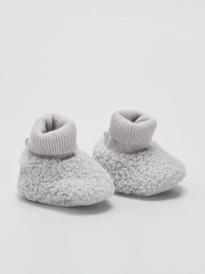 Chaussons effet moutonné Gris - Kiabi