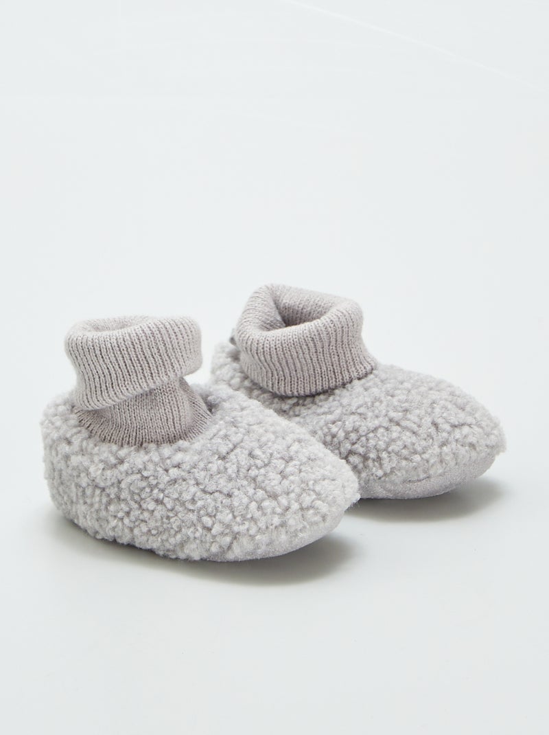 Chaussons effet moutonné Gris - Kiabi