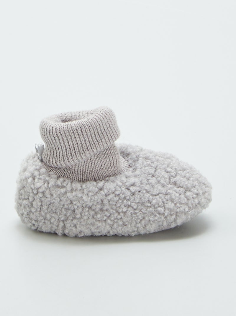 Chaussons effet moutonné Gris - Kiabi