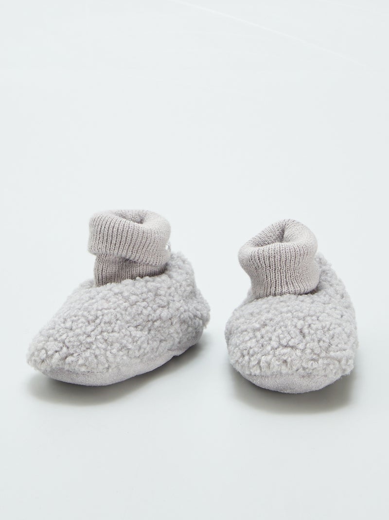 Chaussons effet moutonné Gris - Kiabi