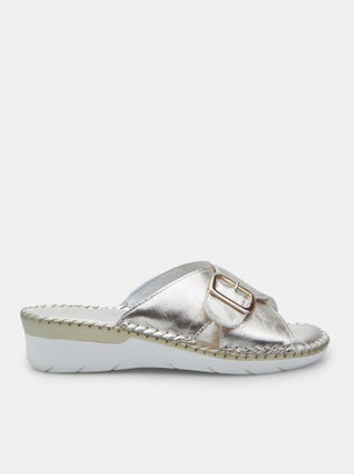 Chaussons en cuir BATA