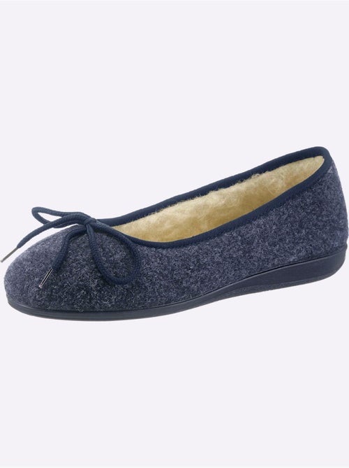 Chaussons en feutre avec nœud décoratif et doublure en laine - Taille standard - Witt - Kiabi Chaussons en feutre avec nœud décoratif et doublure en laine - Taille standard - Witt - Kiabi