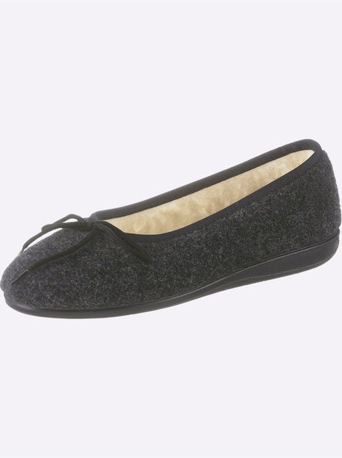 Chaussons en feutre avec nœud décoratif et semelle en caoutchouc - Taille standard - Witt - Kiabi