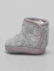 Chaussures Bebe Chaussures Adultes Et Enfants Taille 16 17 Kiabi