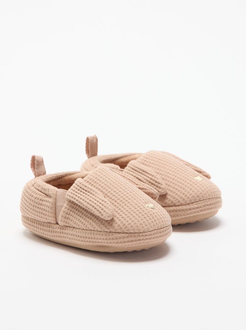 Chaussons en nid d'abeille - Kiabi Chaussons en nid d'abeille - Kiabi