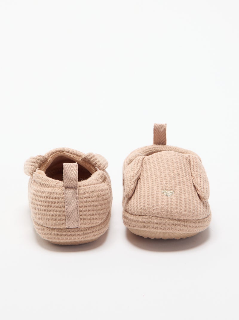 Chaussons en nid d'abeille Marron - Kiabi