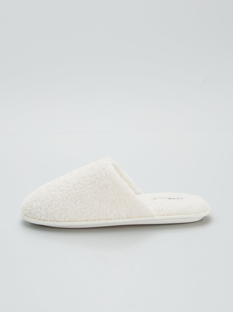 Chaussons en polaire blanc - Kiabi