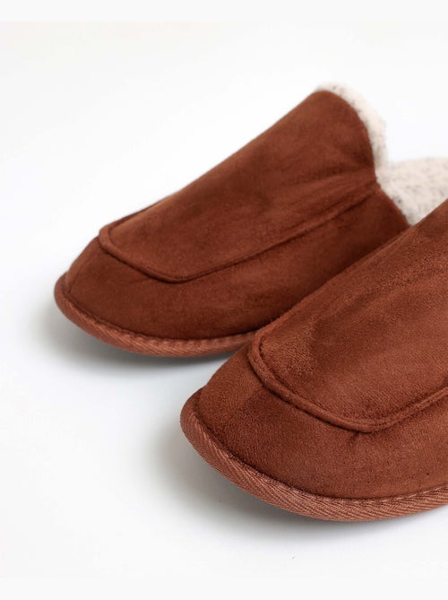Chaussons en sherpa marron ADMAS pour homme - Kiabi