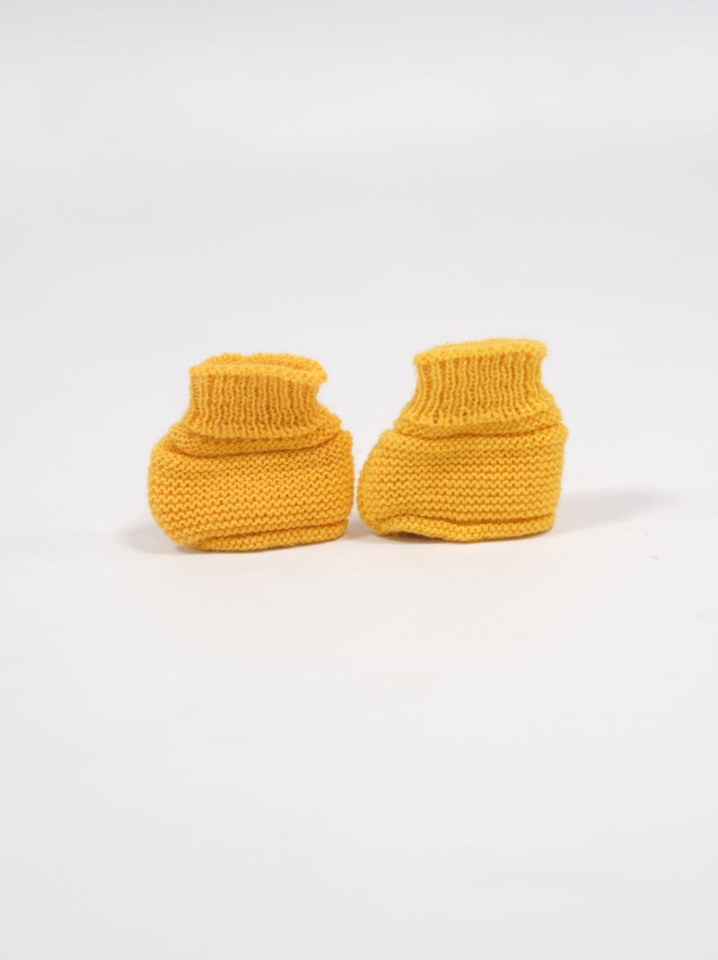 Chaussons en tricot Moutarde - Kiabi