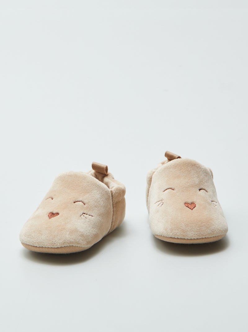 Chaussons en velours beige - Kiabi