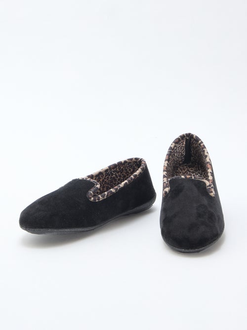 Chaussons en velours intérieur léopard - Kiabi