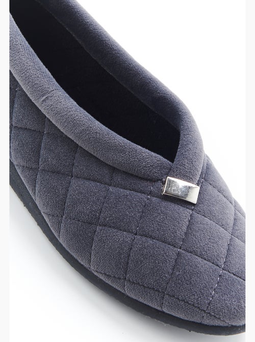 Chaussons en velours matelassé - damart - Kiabi Chaussons en velours matelassé - damart - Kiabi