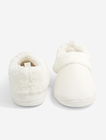 Chaussons forme bottillon bas fourrés