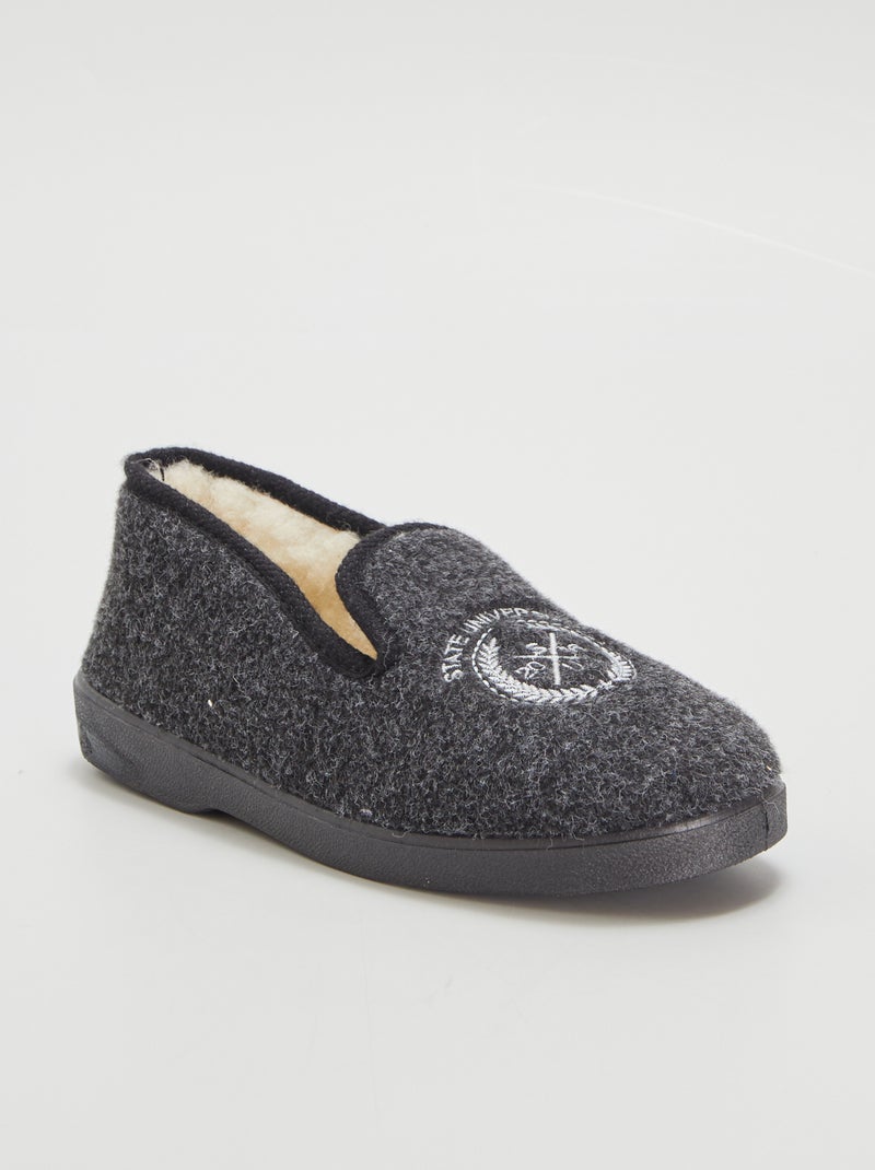 Chaussons fourrés avec broderie Gris - Kiabi