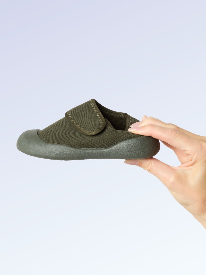 Chaussons 'Kitchoun' souples fourrés Kaki - Kiabi