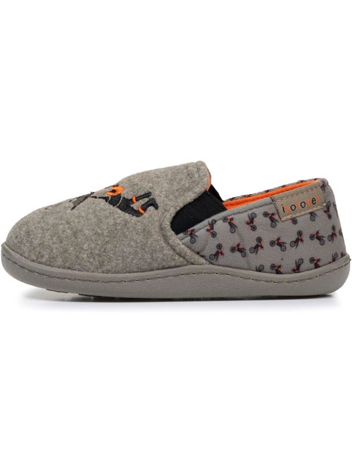 Chaussons mocassins enfilage facile, semelle antidérapante garçon isotoner - Kiabi Chaussons mocassins enfilage facile, semelle antidérapante garçon isotoner - Kiabi