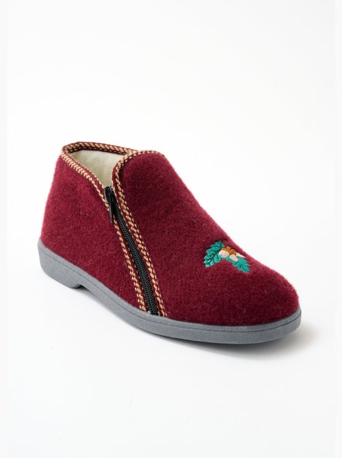 Chaussons montants grande largeur brodés - Afibel - Kiabi
