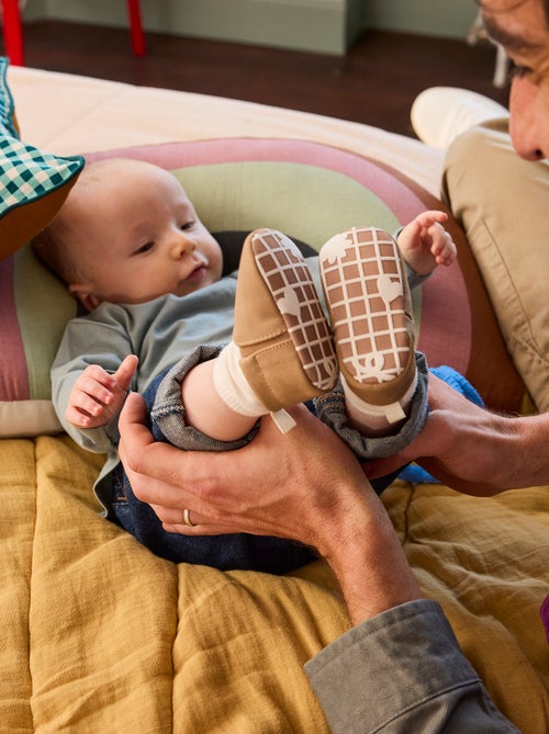 Chaussons motricité 1 'se retourner' - Kitchoun - Kiabi