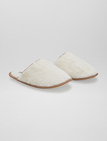 Chaussons mules