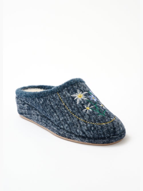 Chaussons mules brodés largeur confort - afibel - Kiabi