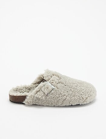 Chaussons mules effet moutonné avec bride