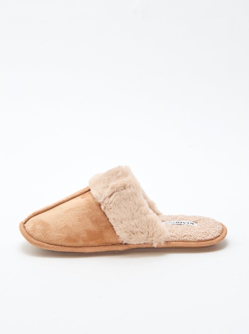 Chaussons mules effet pelucheux - Kiabi