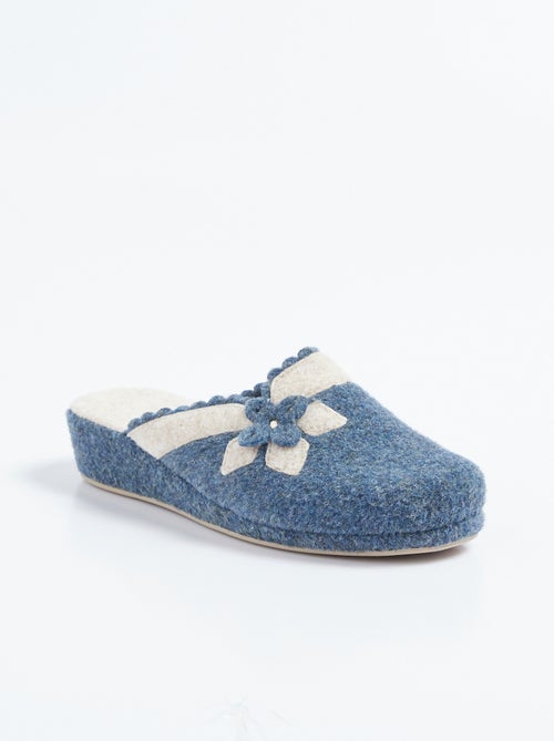 Chaussons mules en feutre, détail fleur - Kiabi