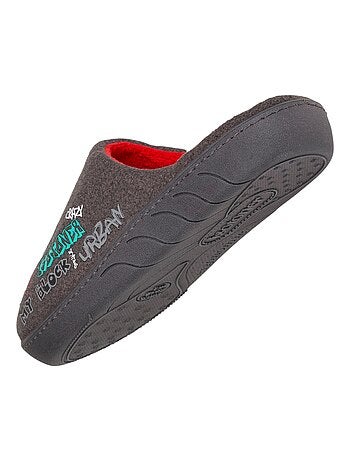 Chaussons mules en polaire avec des détails graffiti garçon Isotoner
