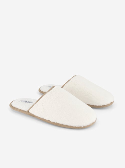 Chaussons mules fourrés - Kiabi Chaussons mules fourrés - Kiabi