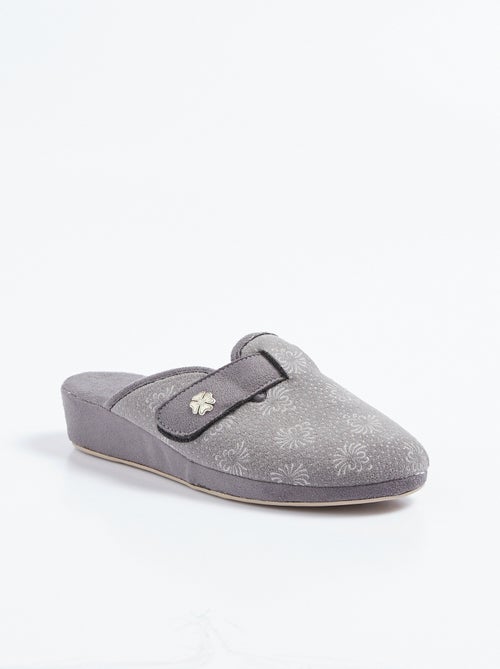 Chaussons mules scratchés largeur confort - Kiabi
