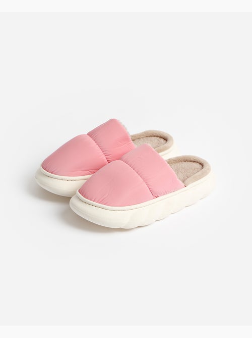 Chaussons rembourrés pour femmes ADMAS - Kiabi Chaussons rembourrés pour femmes ADMAS - Kiabi
