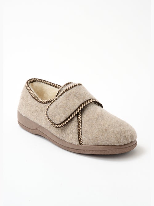 Chaussons scratchés largeur confort fourrés - Afibel - Kiabi Chaussons scratchés largeur confort fourrés - Afibel - Kiabi