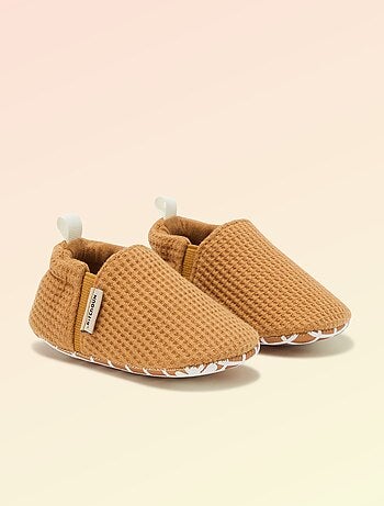 Chaussons souples avec élastiques motricité 1 - Kitchoun